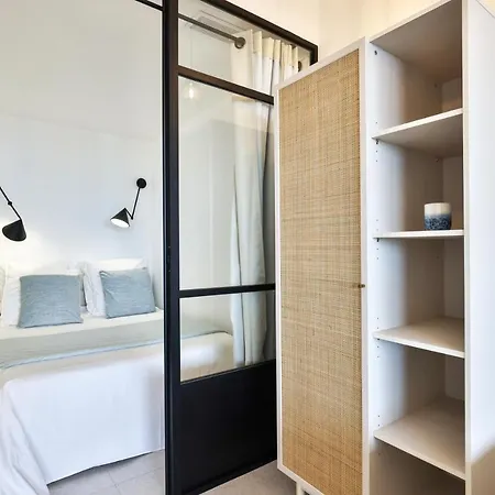 Apartment Incroyable Vue Mer, 2 Pieces Refait A Neuf Avec Piscine Sur Le Toit/ Wifi/ac *